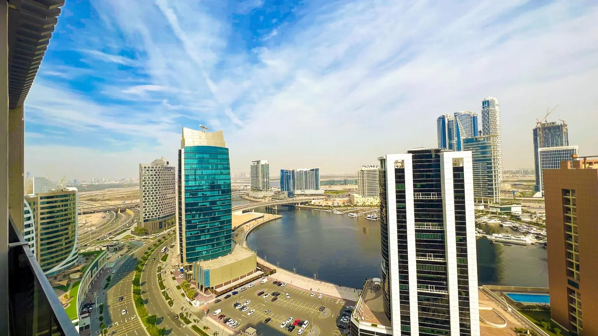 Mag318, Modern Studio Apartment With Great Amenities And Canal View, 5Min Walk To Dubai Mall United Arab Emirates