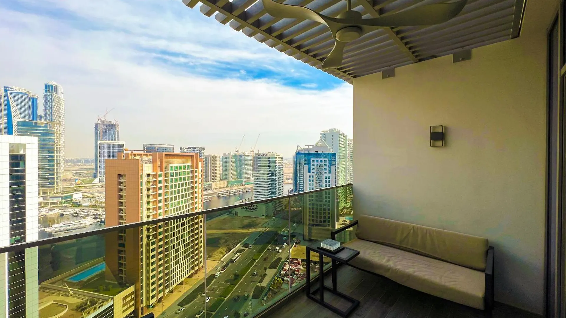 Mag318, Modern Studio Apartment With Great Amenities And Canal View, 5Min Walk To Dubai Mall