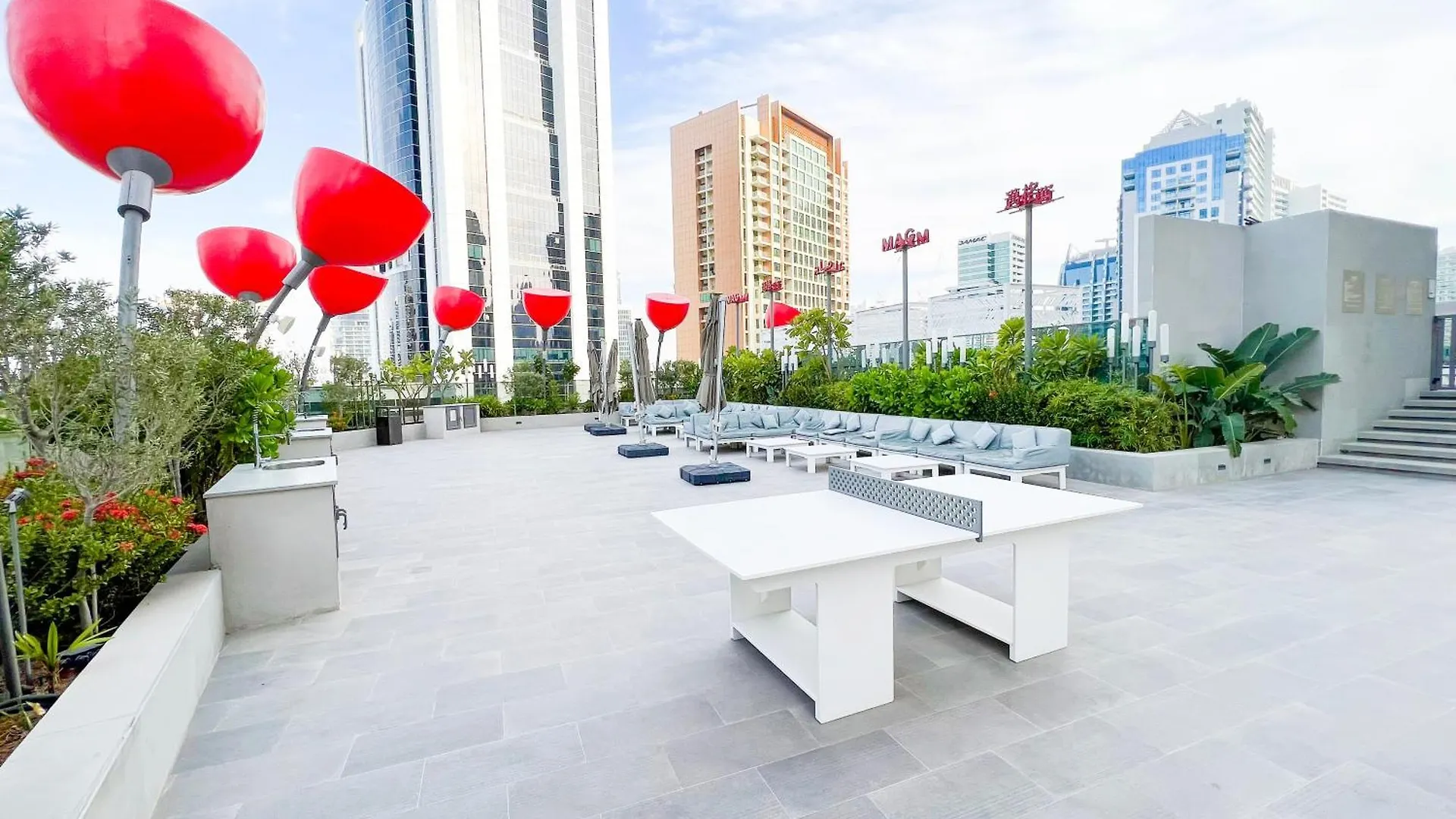Mag318, Modern Studio Apartment With Great Amenities And Canal View, 5Min Walk To Dubai Mall