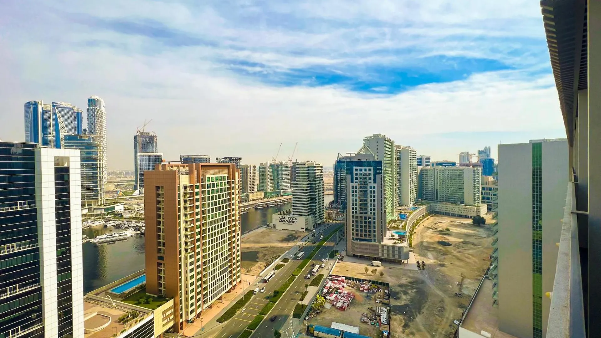 Mag318, Modern Studio Apartment With Great Amenities And Canal View, 5Min Walk To Dubai Mall 0*,  United Arab Emirates
